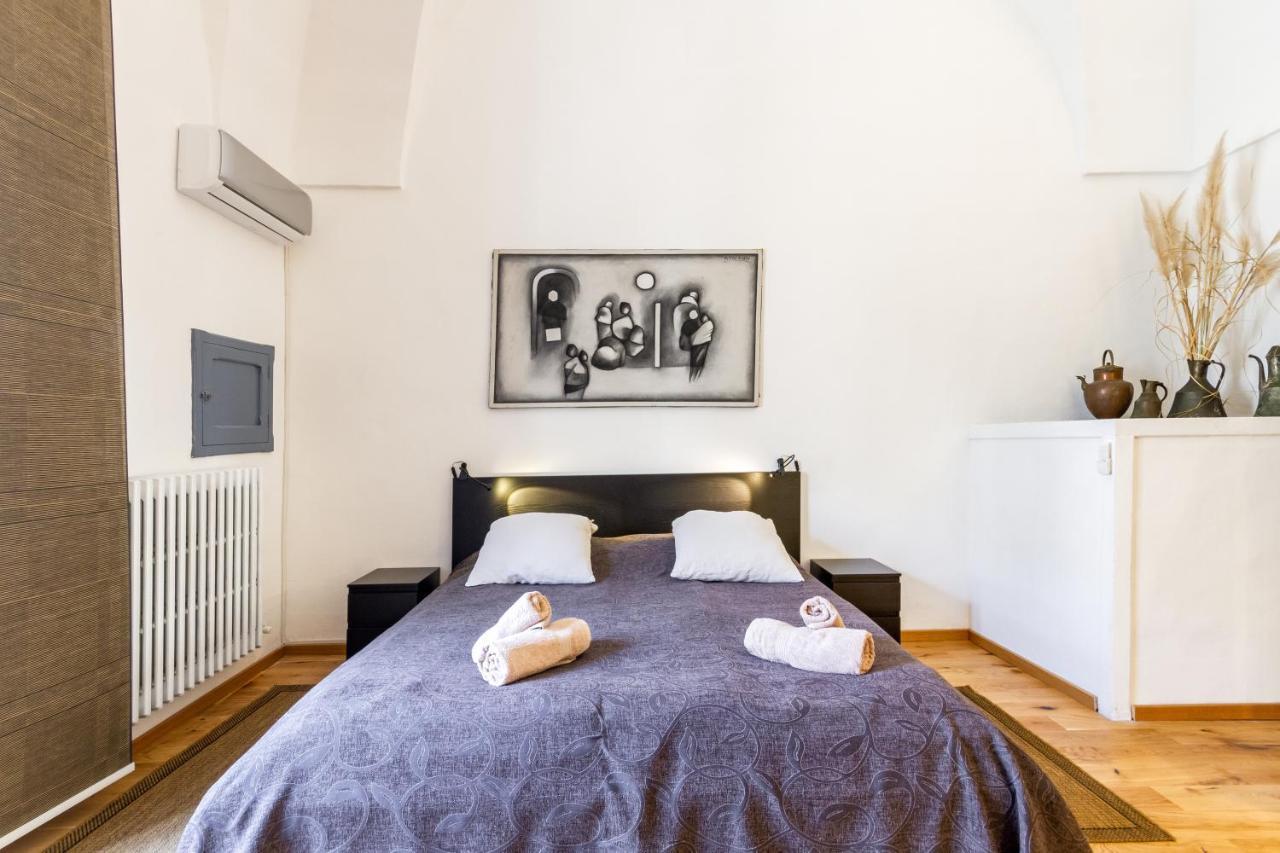 Lecce Center Charming Flat With Terraceアパートメント エクステリア 写真